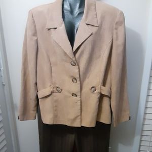Pant Suit - size 18  Perceptions New York